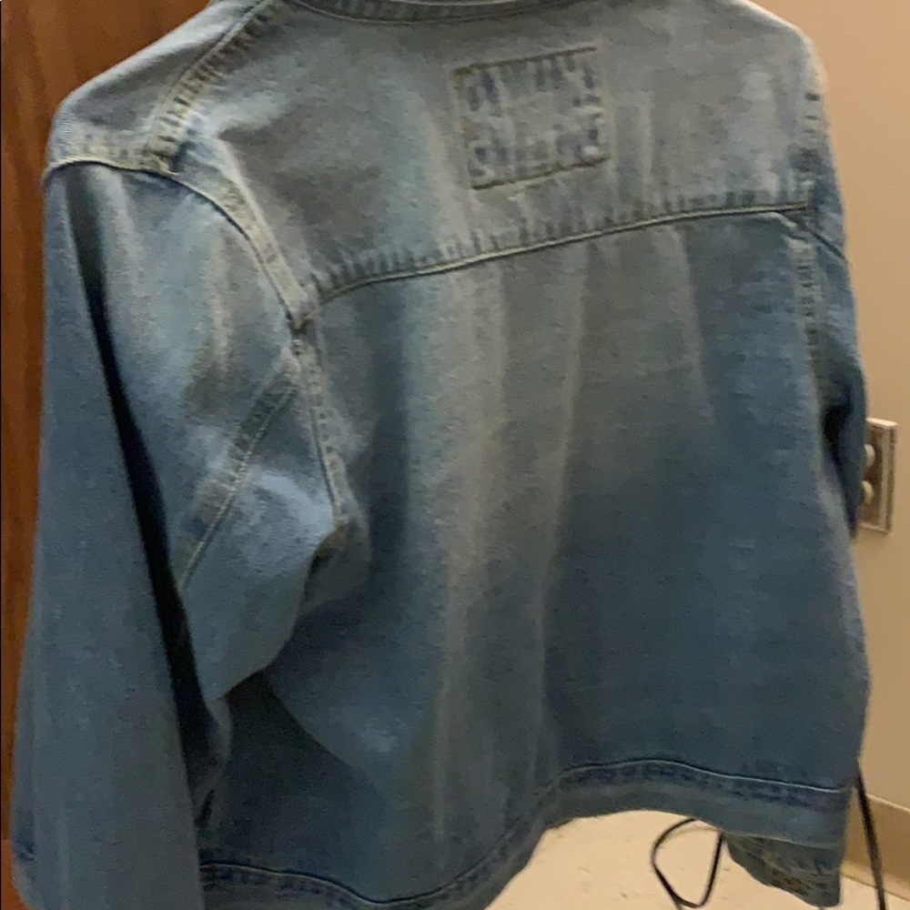 Jean Jacket - Picture 2 of 3